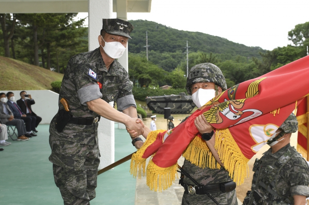 정수용 제26대 해병대 제2사단장 취임.jpg