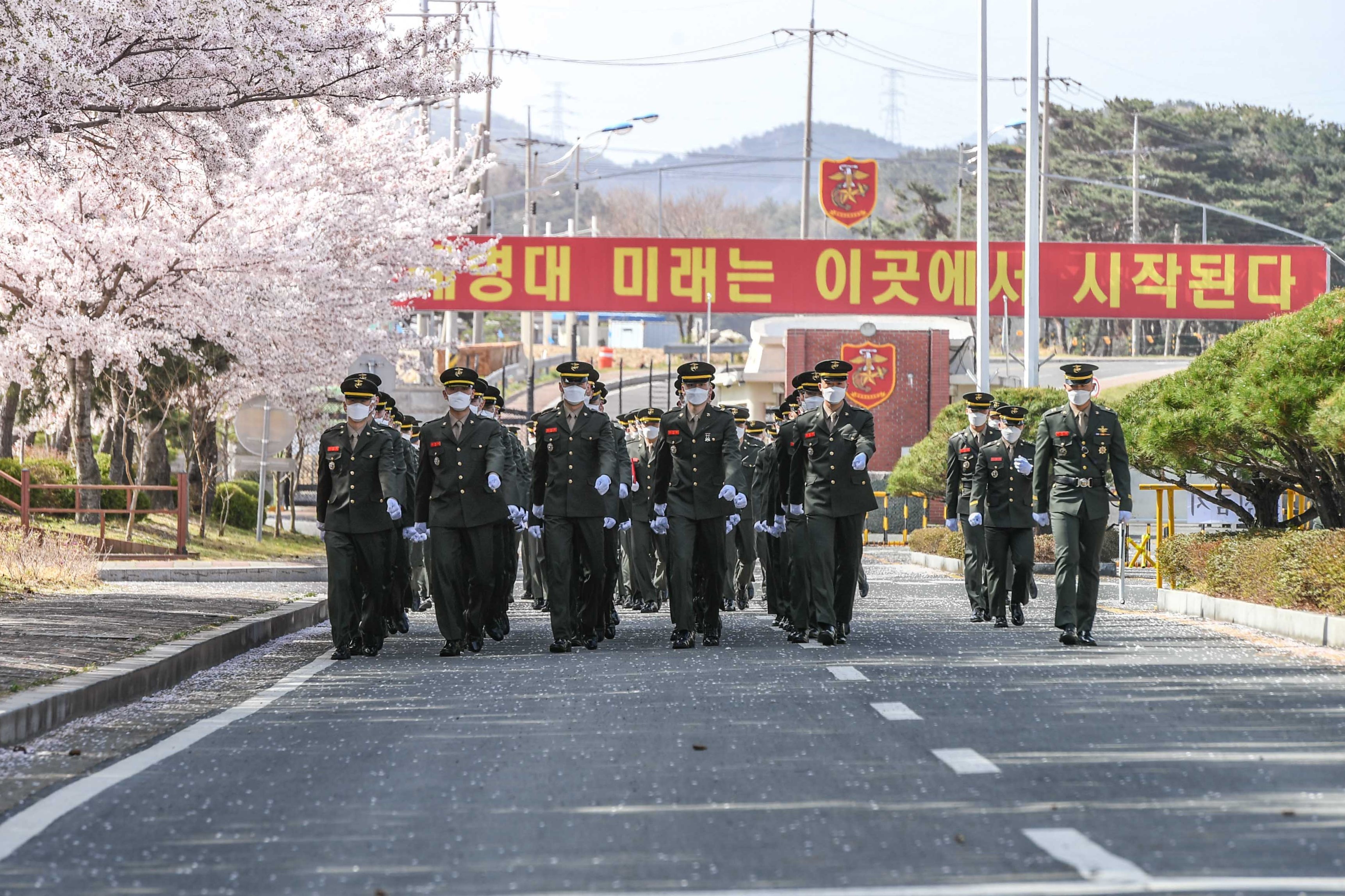 해병대부사관 388기 임관 1.jpg