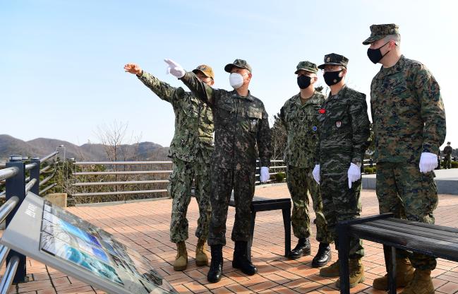 한미 해군·해병대 주임원사단, 서해수호의 날 맞아 굳건한 한미동맹 재확인.jpg