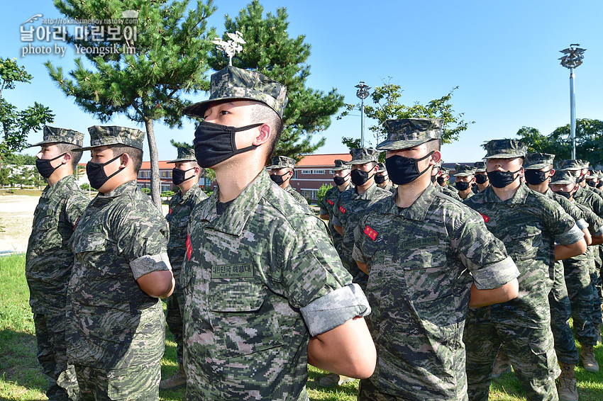 신병 1271기 2교육대 극기주 훈련_빨간명찰_8237.jpg