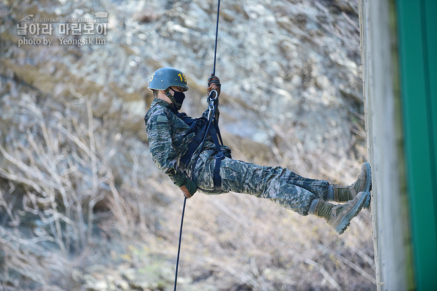 해병대 신병 1267기 1교육대 유격9_8290.jpg