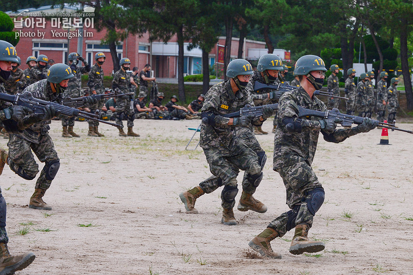 신병 1271기 1교육대 극기주 각개전투7_0101.jpg