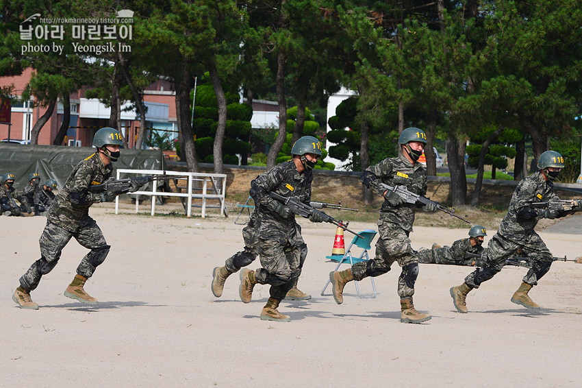 신병 1271기 1교육대 극기주 각개전투1_9564.jpg