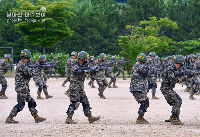 신병 1271기 1교육대 극기주 각개전투9_0054.jpg