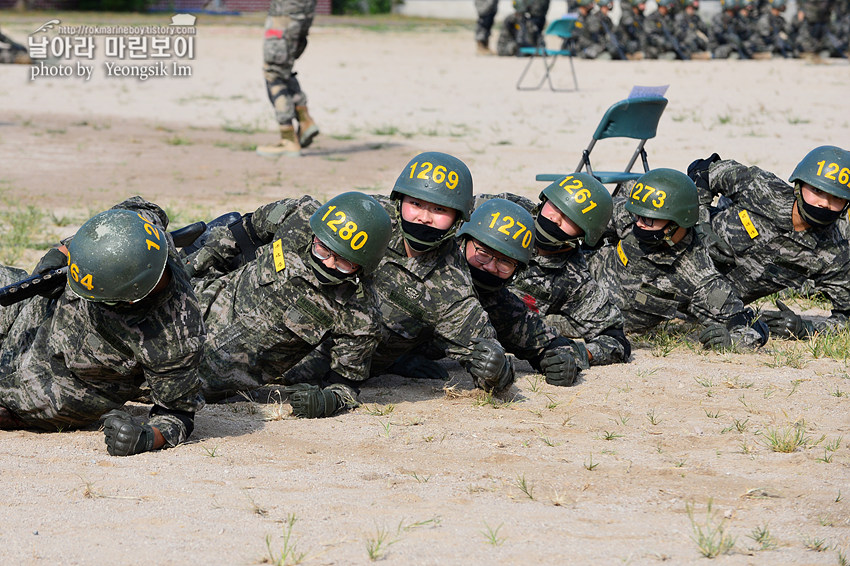 신병 1271기 1교육대 극기주 각개전투2_9554.jpg