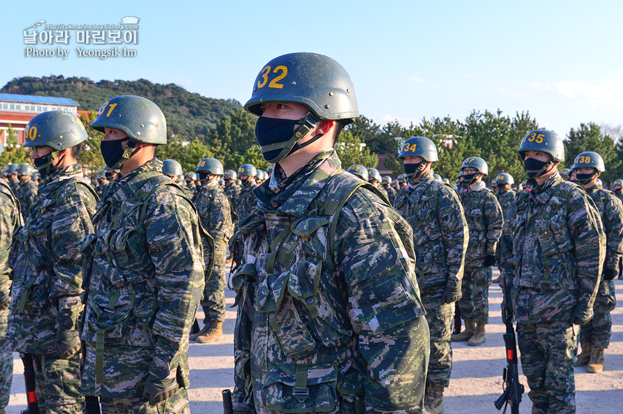 신병 1275기 빨간명찰수여식_0371.jpg