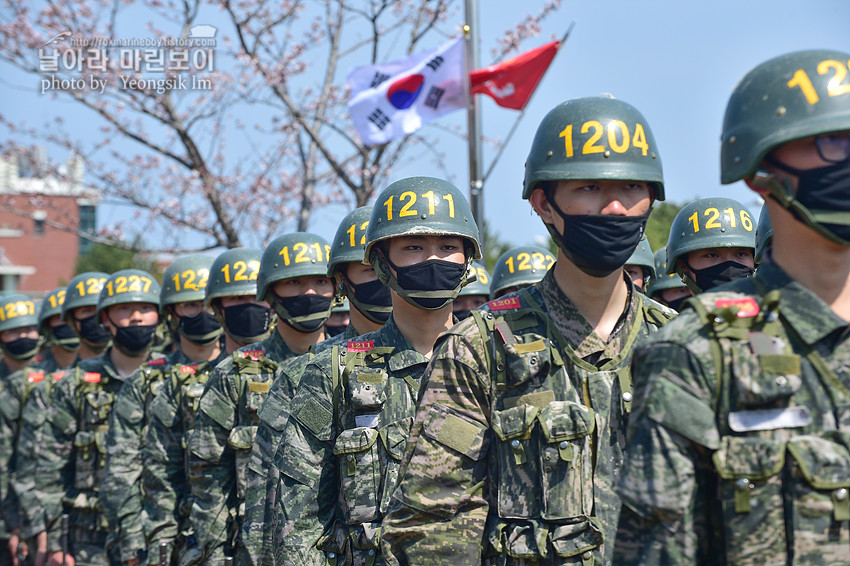 신병 1267기 1교육대 빨간명찰수여식_1046_19.jpg