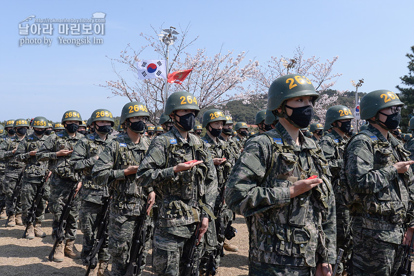 신병 1267기 2교육대 빨간명찰수여식_0967.jpg