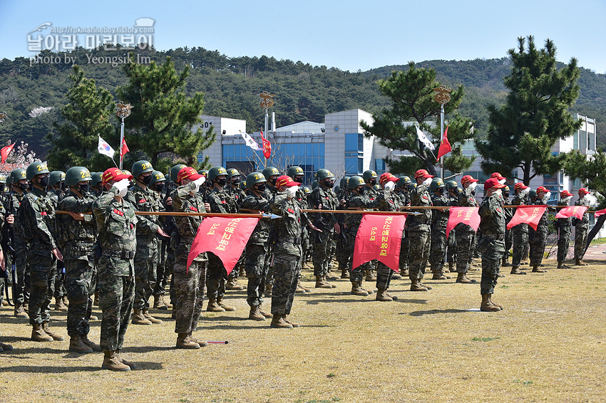 신병 1267기 2교육대 빨간명찰수여식_1017.jpg