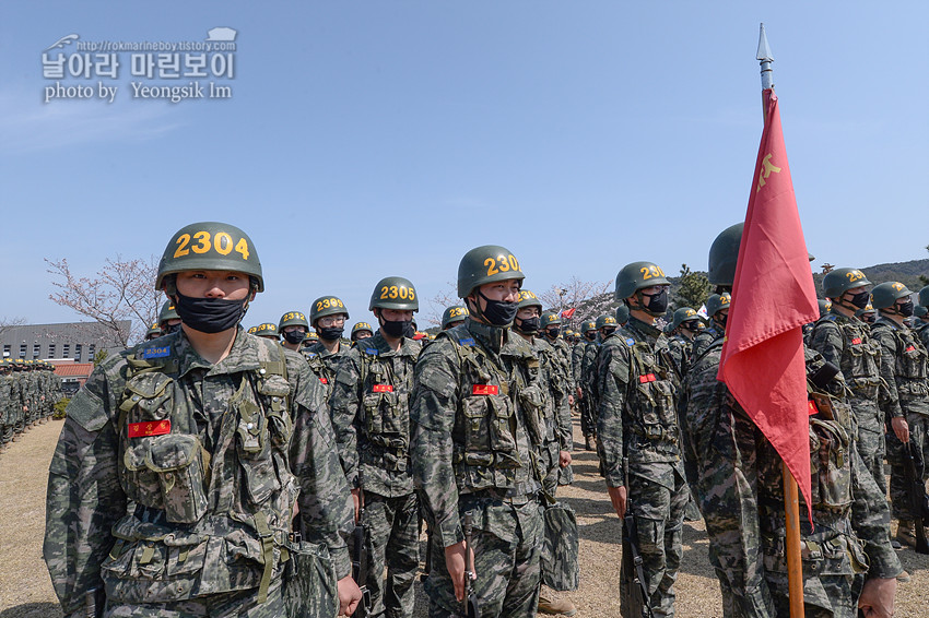 신병 1267기 2교육대 빨간명찰수여식_1002.jpg