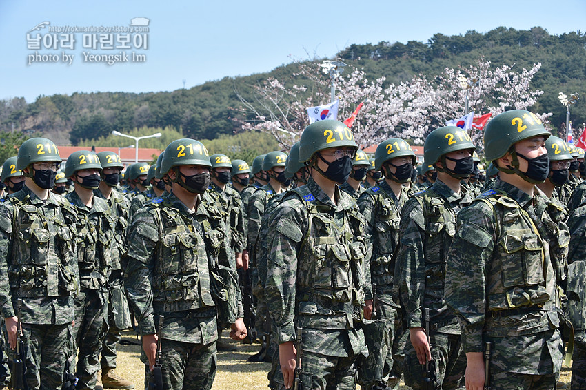 신병 1267기 2교육대 빨간명찰수여식_0918.jpg