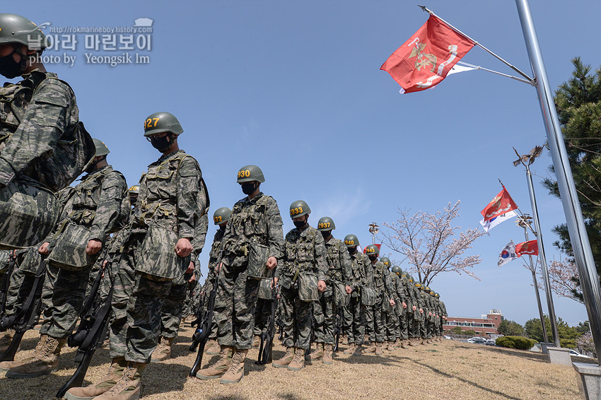 신병 1267기 2교육대 빨간명찰수여식_0933.jpg