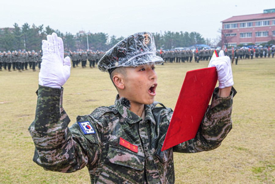 병 1303기 수료식 26.jpg