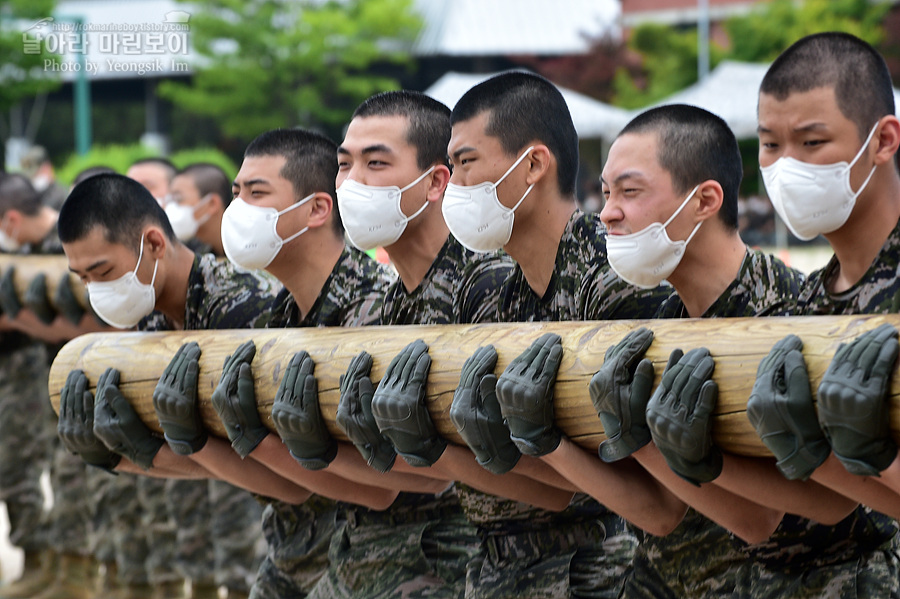 신병 1281기 1교육대 3주차 목봉장애물_3949.jpg