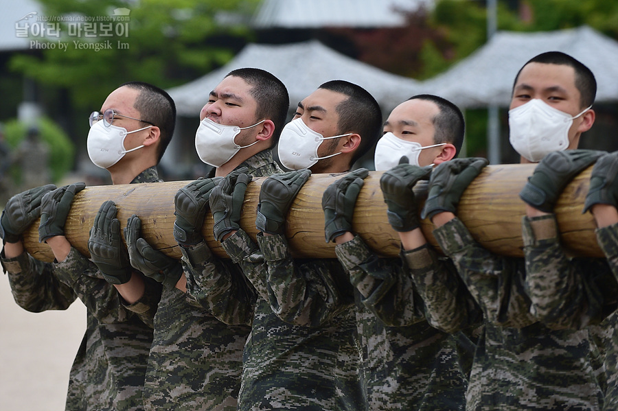 신병 1281기 1교육대 3주차 목봉장애물_4183.jpg