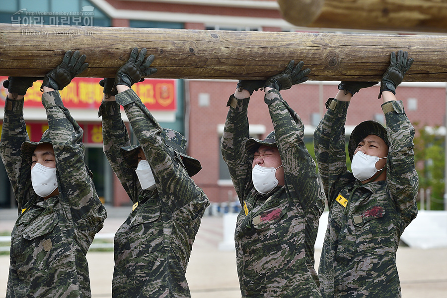 신병 1281기 1교육대 3주차 목봉장애물_4150.jpg