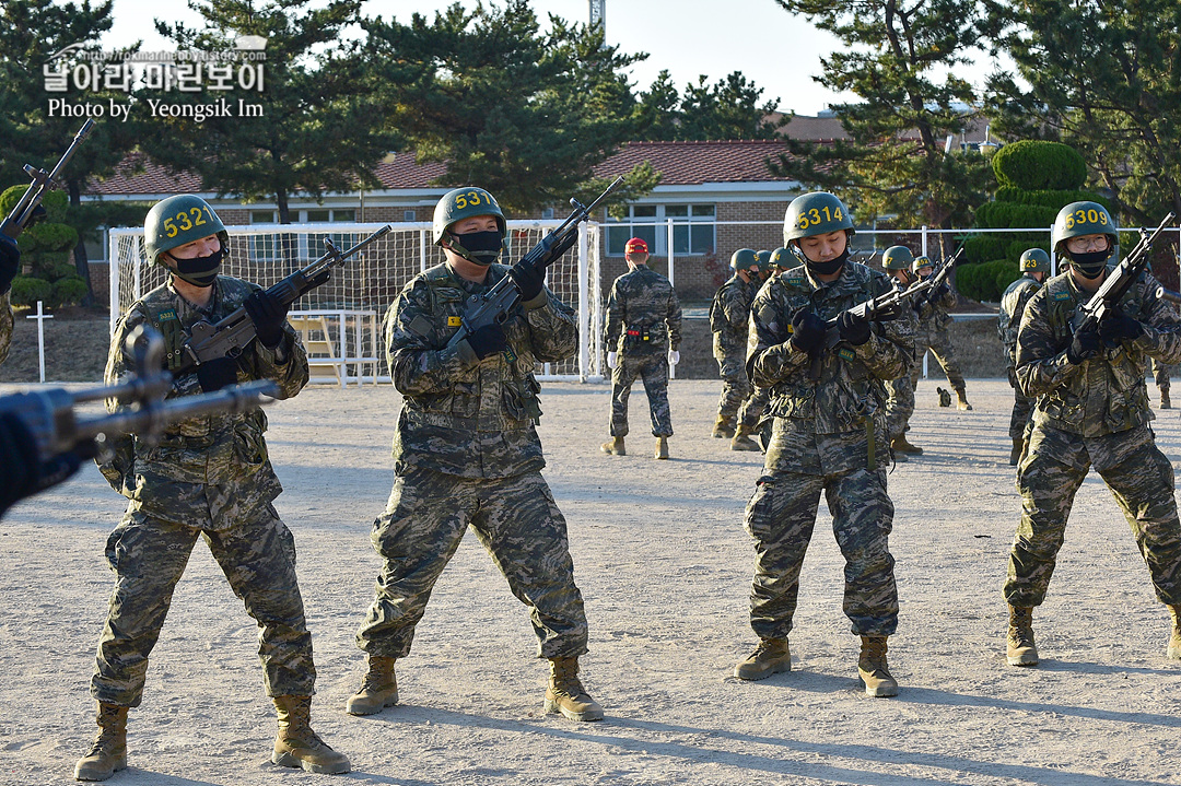 해병대 신병 1264기 5교육대 사격 수류탄_1857.jpg