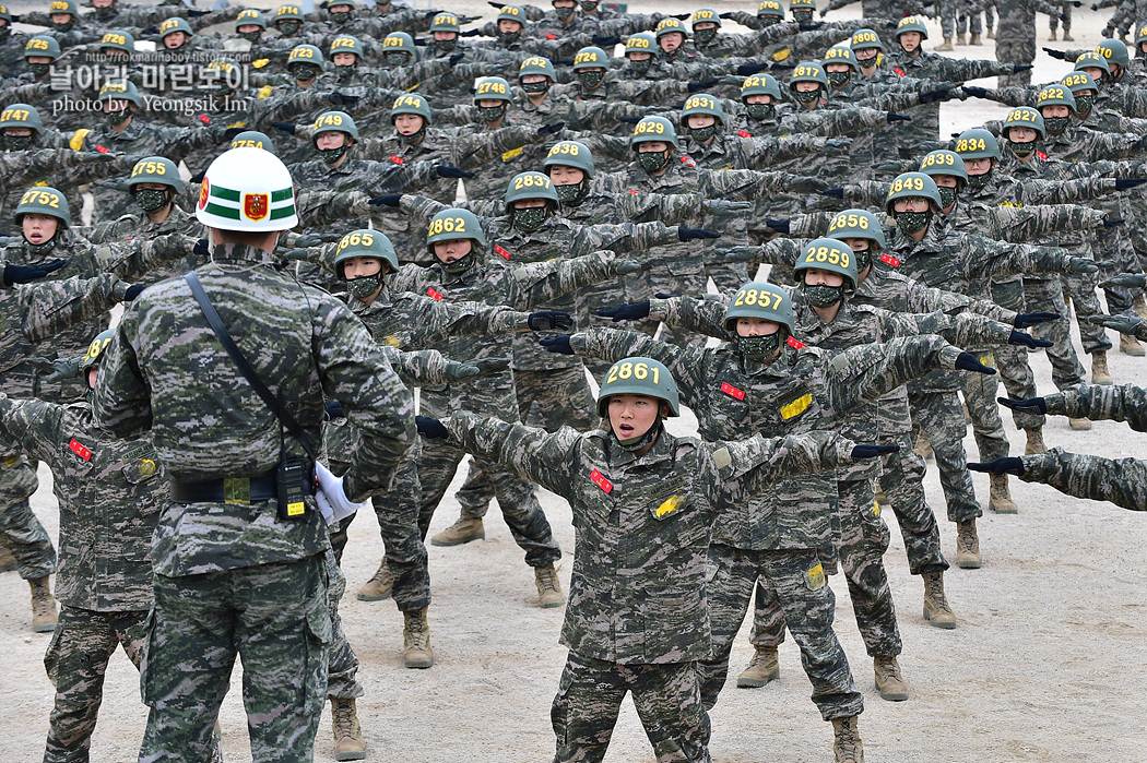 해병대 신병 1263기 2교육대 공수기초훈련2_8901.jpg