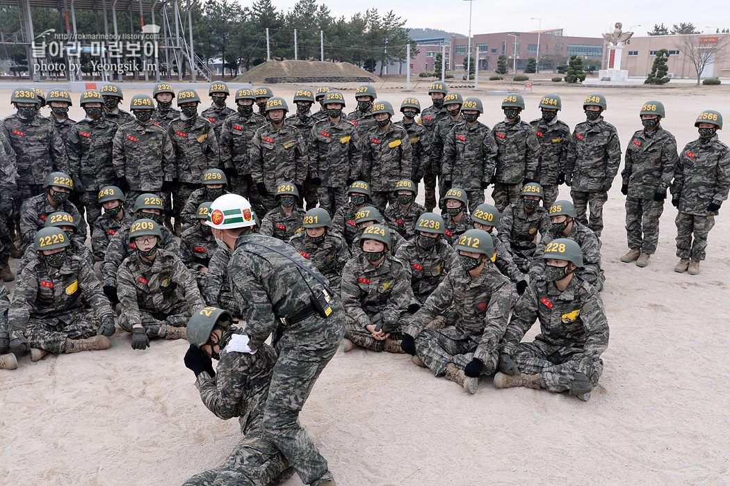 해병대 신병 1263기 2교육대 공수기초훈련1_2497.jpg