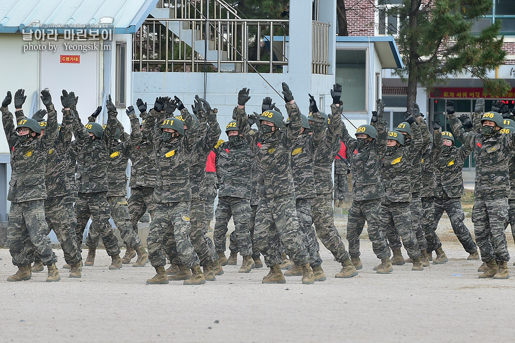 해병대 신병 1263기 2교육대 공수기초훈련1_9125.jpg