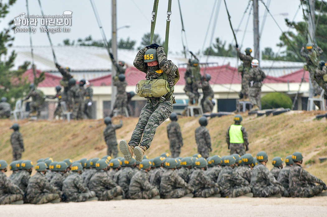 해병대 신병 1263기 2교육대 공수기초훈련2_9044.jpg