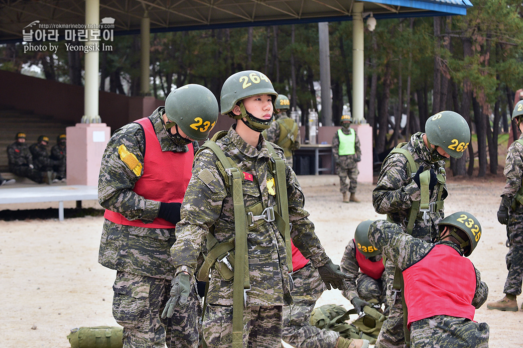 해병대 신병 1263기 2교육대 공수기초훈련0_8882.jpg