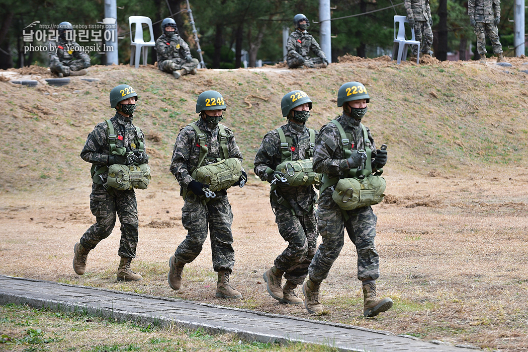 해병대 신병 1263기 2교육대 공수기초훈련1_9245.jpg