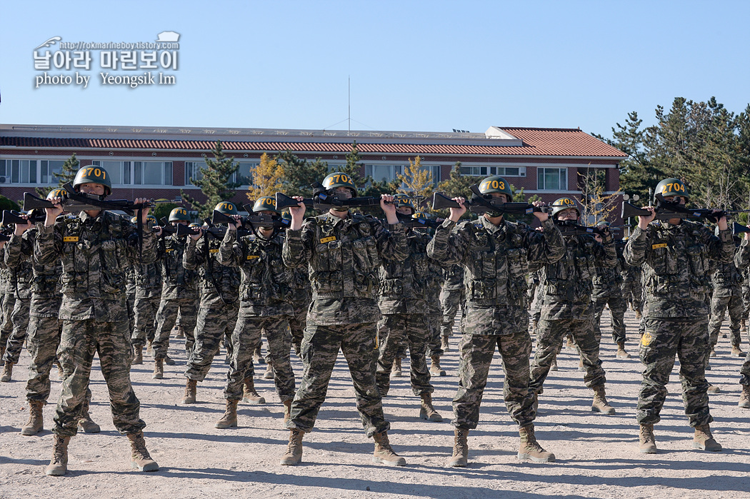 해병대 신병 1263기 2교육대 4주차 집총체조_9928.jpg