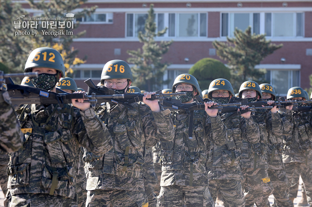 해병대 신병 1263기 2교육대 4주차 집총체조_9924.jpg