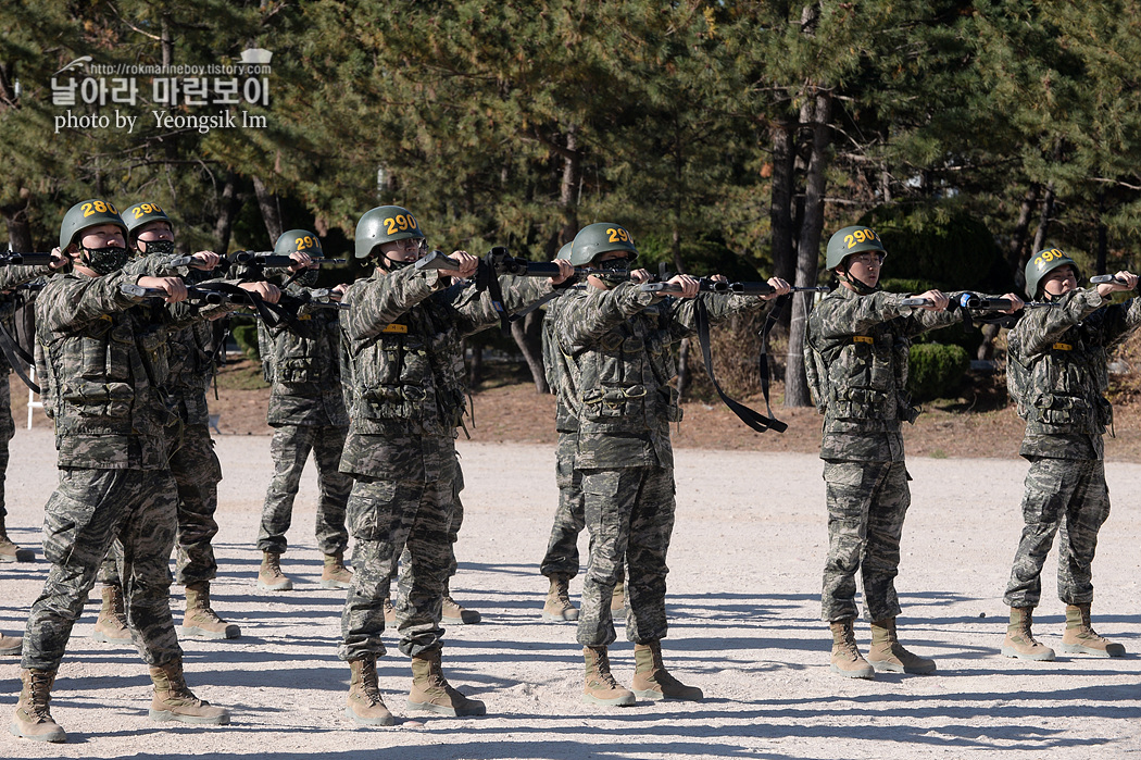 해병대 신병 1263기 2교육대 4주차 집총체조_9930.jpg