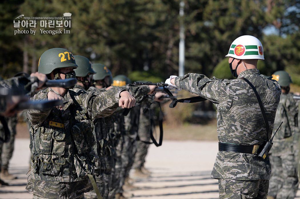 해병대 신병 1263기 2교육대 4주차 집총체조_9965.jpg