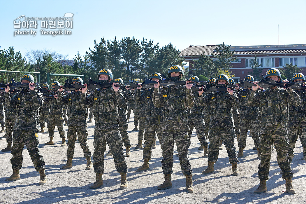 해병대 신병 1263기 2교육대 4주차 집총체조_3471.jpg