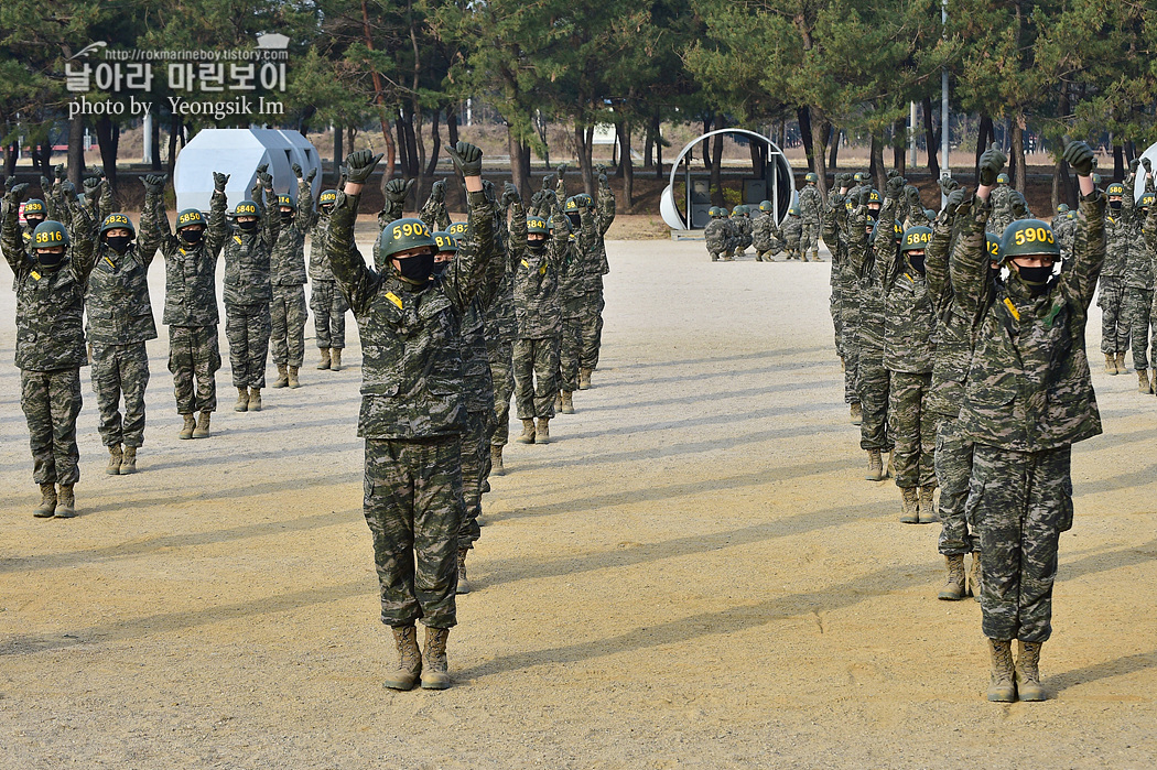 해병대 신병 1264기 5교육대 4주차 공수기초훈련 2_3504.jpg