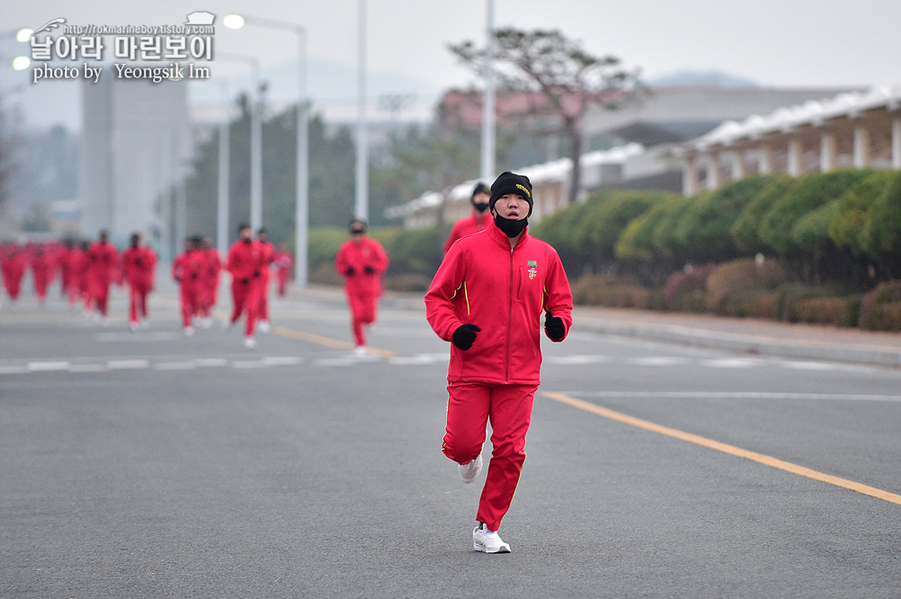 해병대 신병 1264기 5교육대 4주차 달리기_3449.jpg