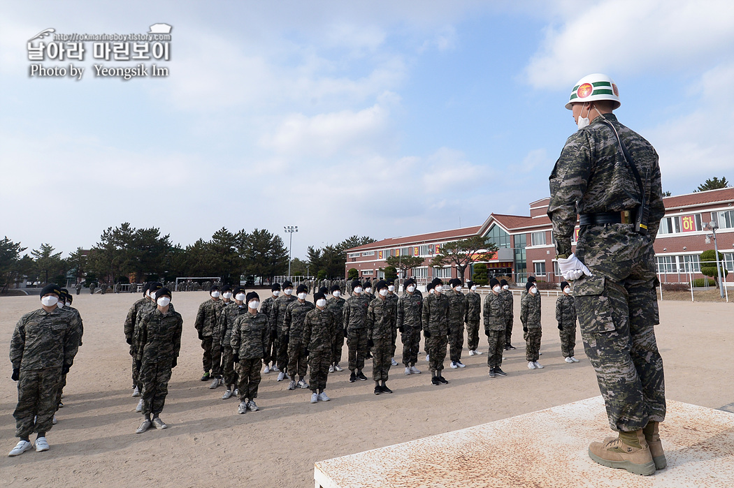 해병대 신병 1264기 3교육대 1주차_5374_1.jpg